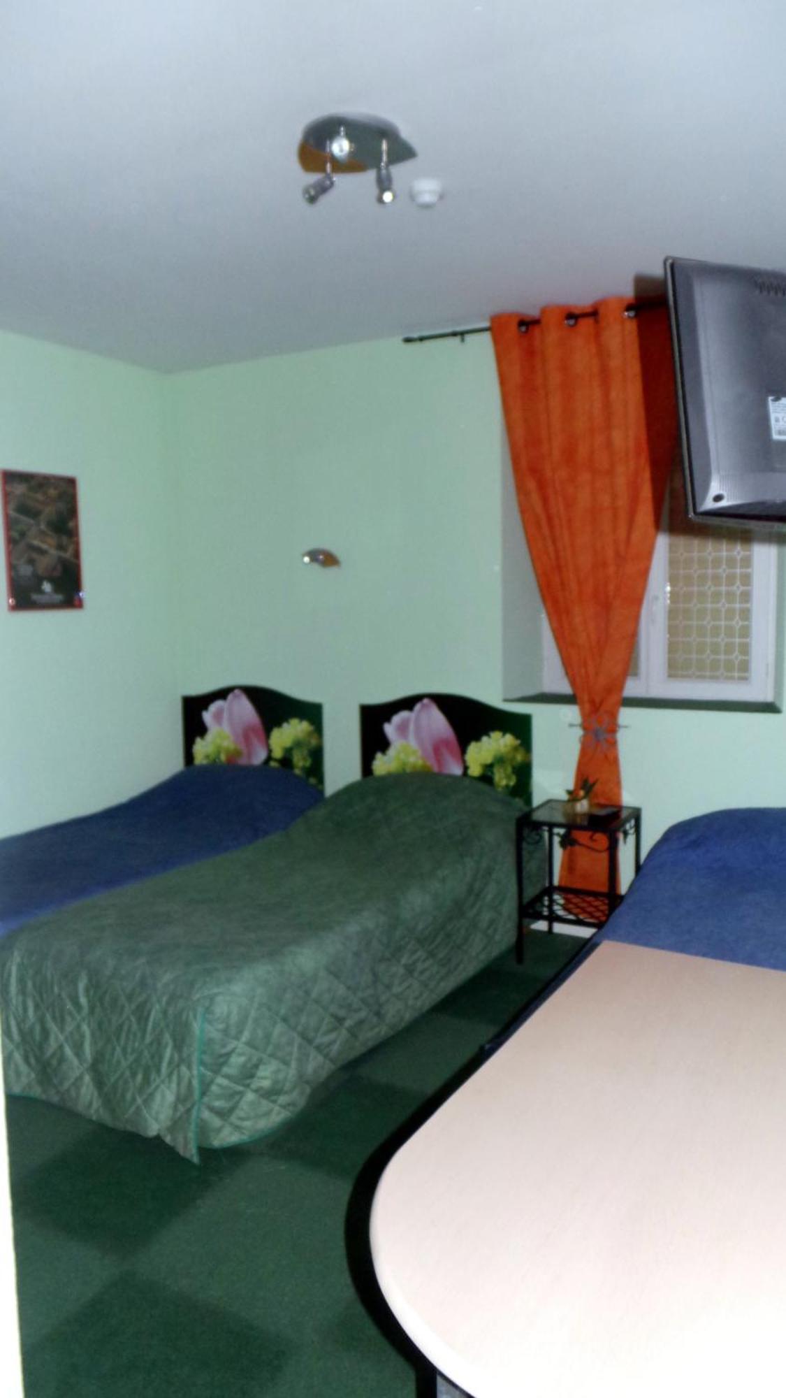 Carmaux Hotel Le Gambetta חדר תמונה
