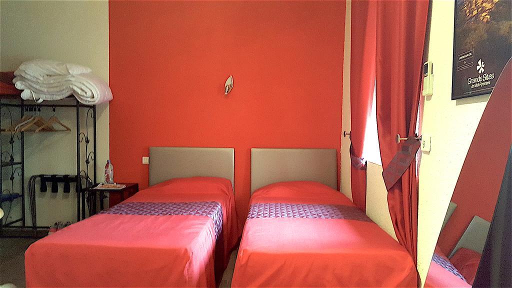 Carmaux Hotel Le Gambetta מראה חיצוני תמונה