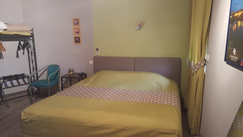 Carmaux Hotel Le Gambetta מראה חיצוני תמונה