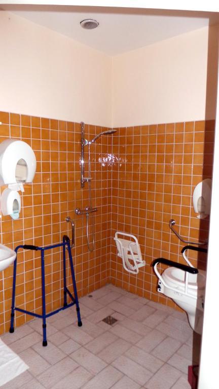 Carmaux Hotel Le Gambetta חדר תמונה